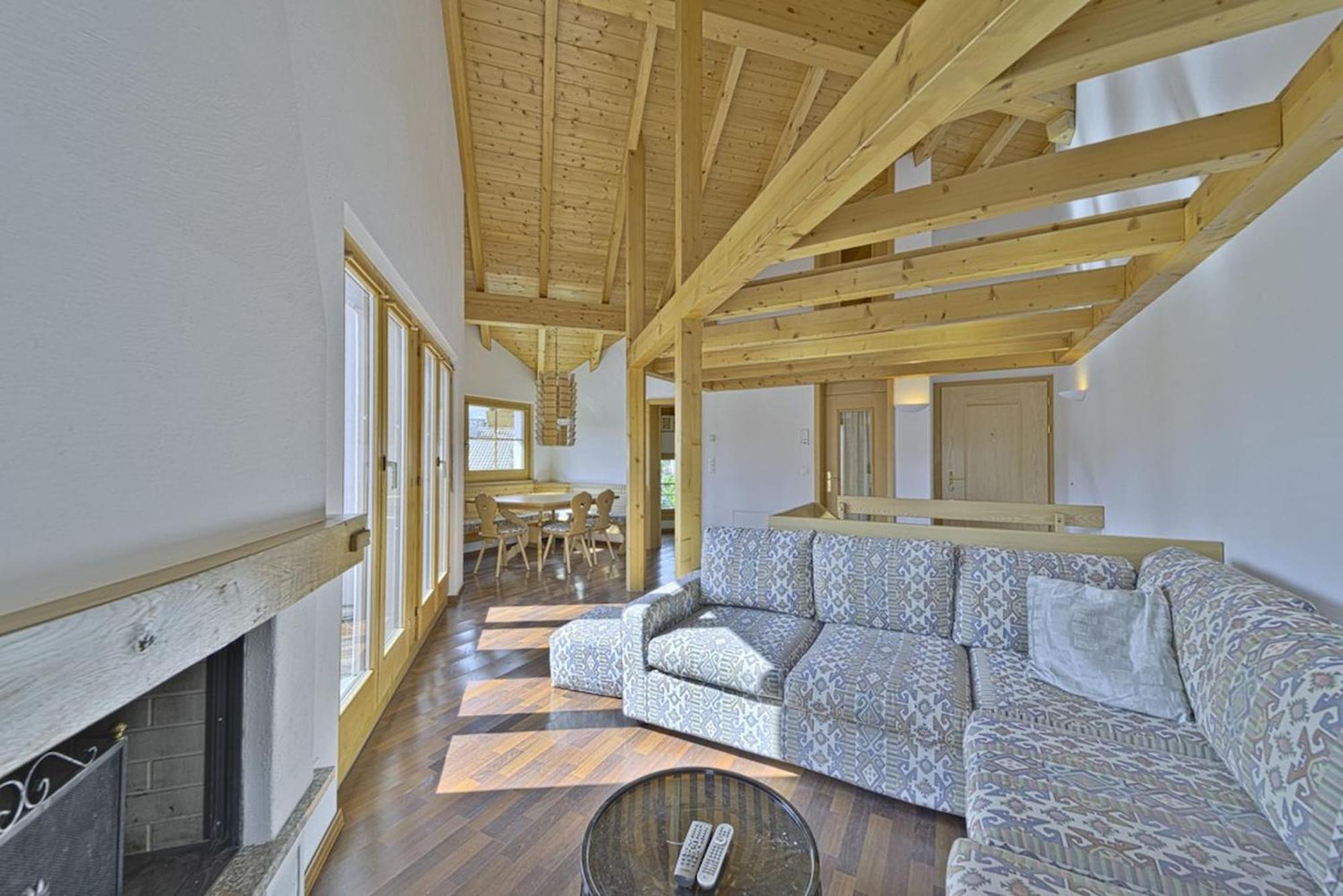 Chesa San Peider - Pontresina Appartement Buitenkant foto